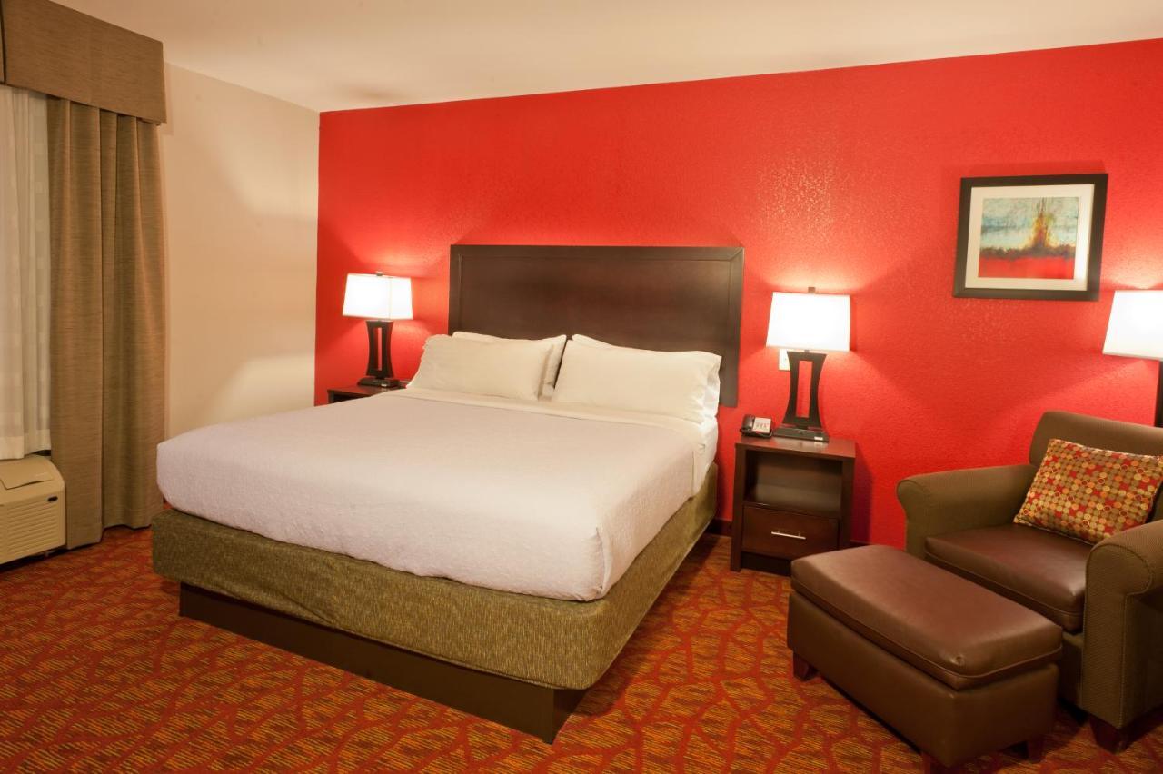 Holiday Inn Guin By Ihg Twin Екстер'єр фото