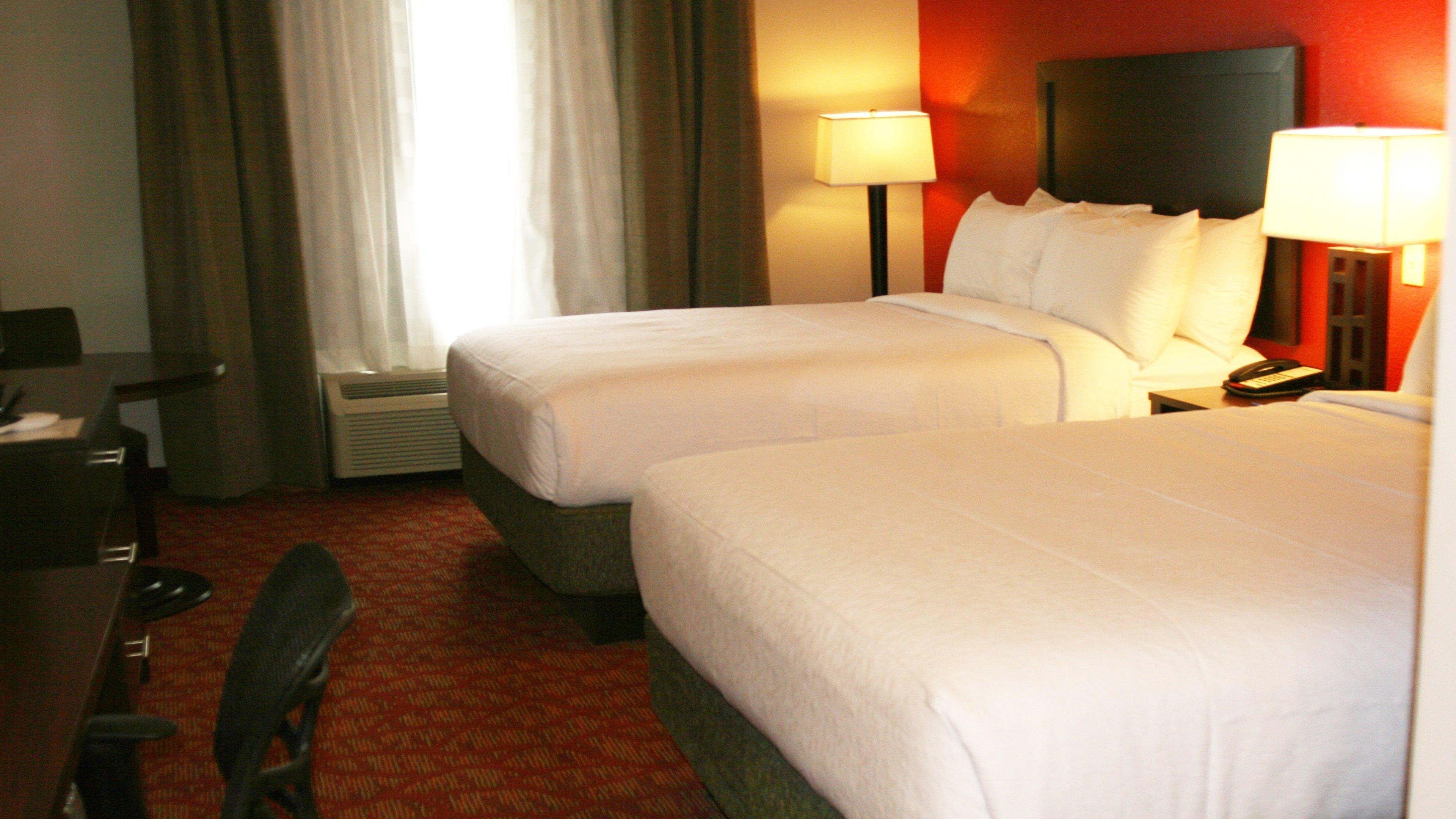 Holiday Inn Guin By Ihg Twin Екстер'єр фото