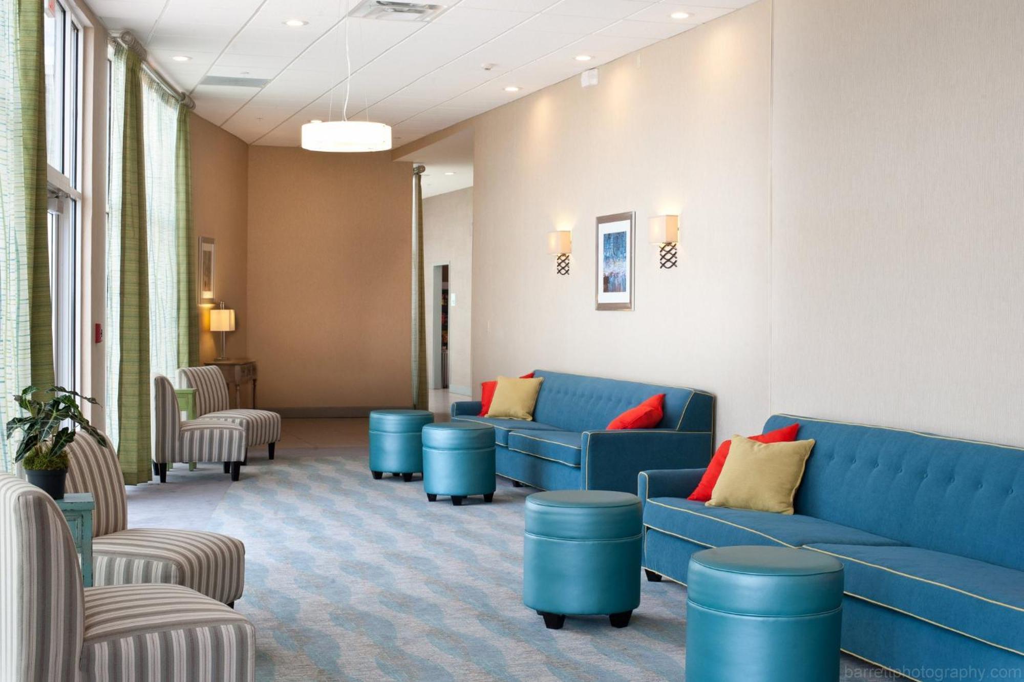 Holiday Inn Guin By Ihg Twin Екстер'єр фото