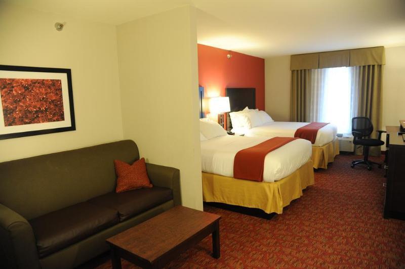 Holiday Inn Guin By Ihg Twin Екстер'єр фото