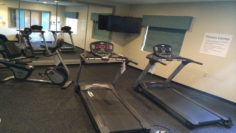 Holiday Inn Guin By Ihg Twin Екстер'єр фото